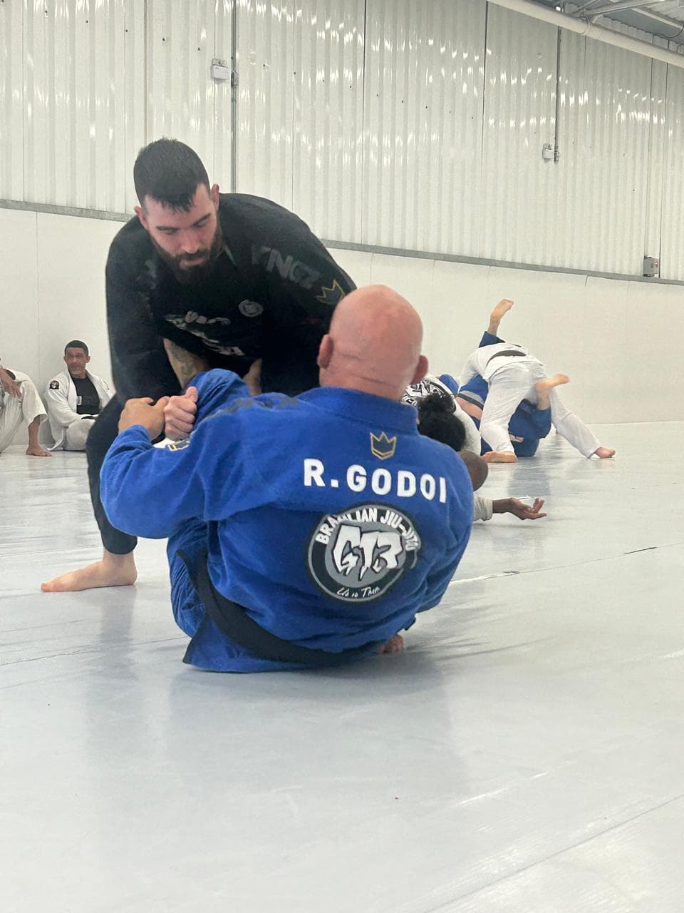 Treino de Jiu-Jitsu na G13 Headquarters